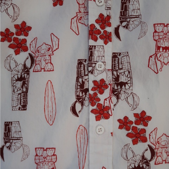 Disney: Our Universe Lilo & Stitch Tiki Woven Button-Up Shirt - Size Medium - Picture 7 of 8